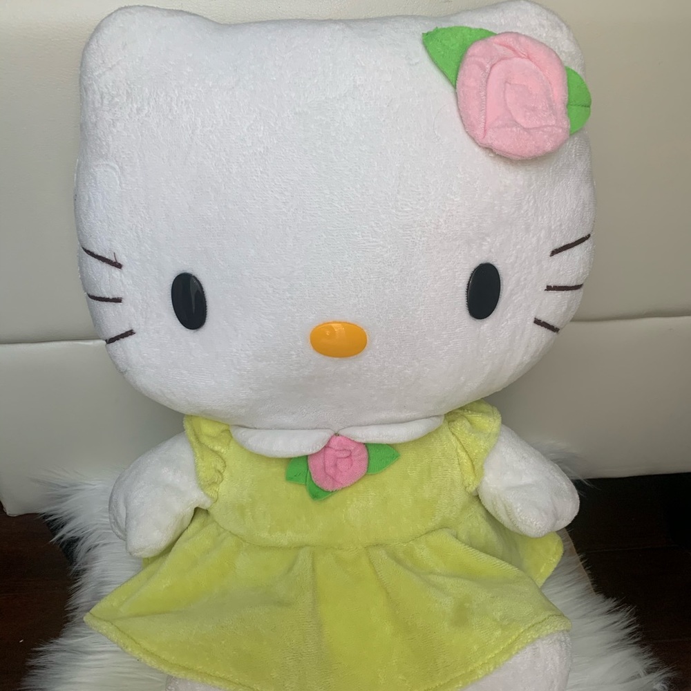 Hello kitty plush
